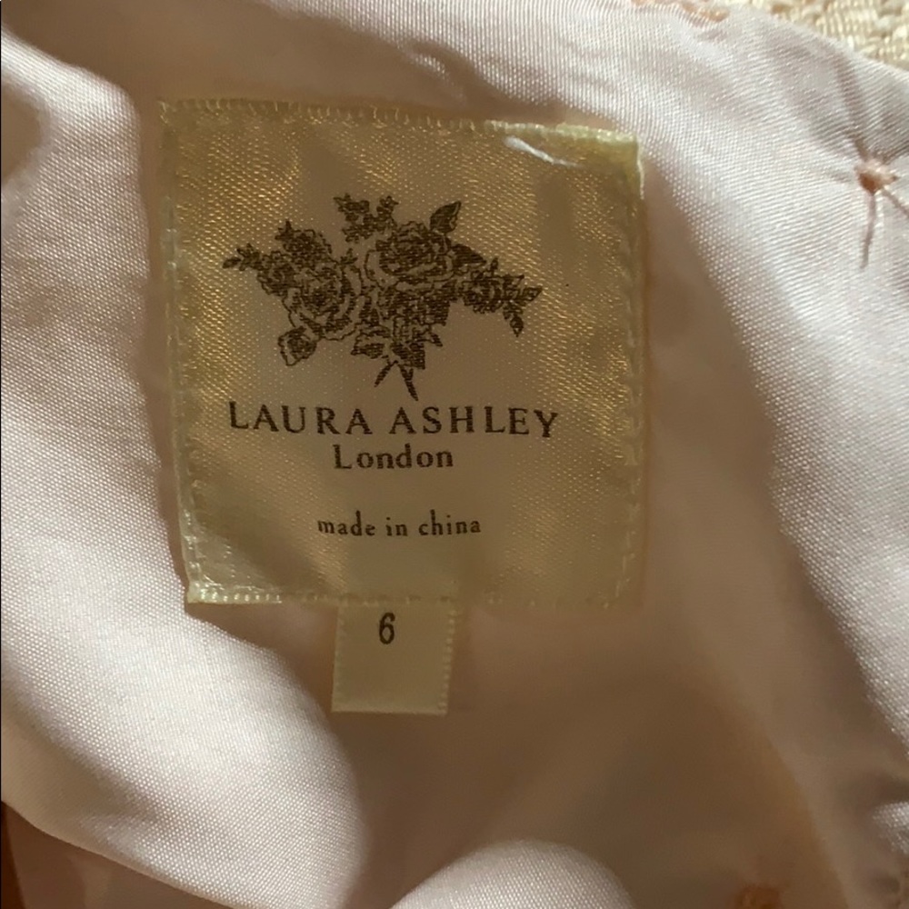 🌈 3 for $25 🌈 Laura Ashley Spring Flower Girl Dress - Picture 4 of 8